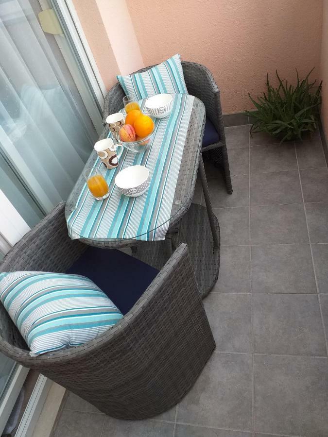 Apartman Jurilj Макарска Экстерьер фото