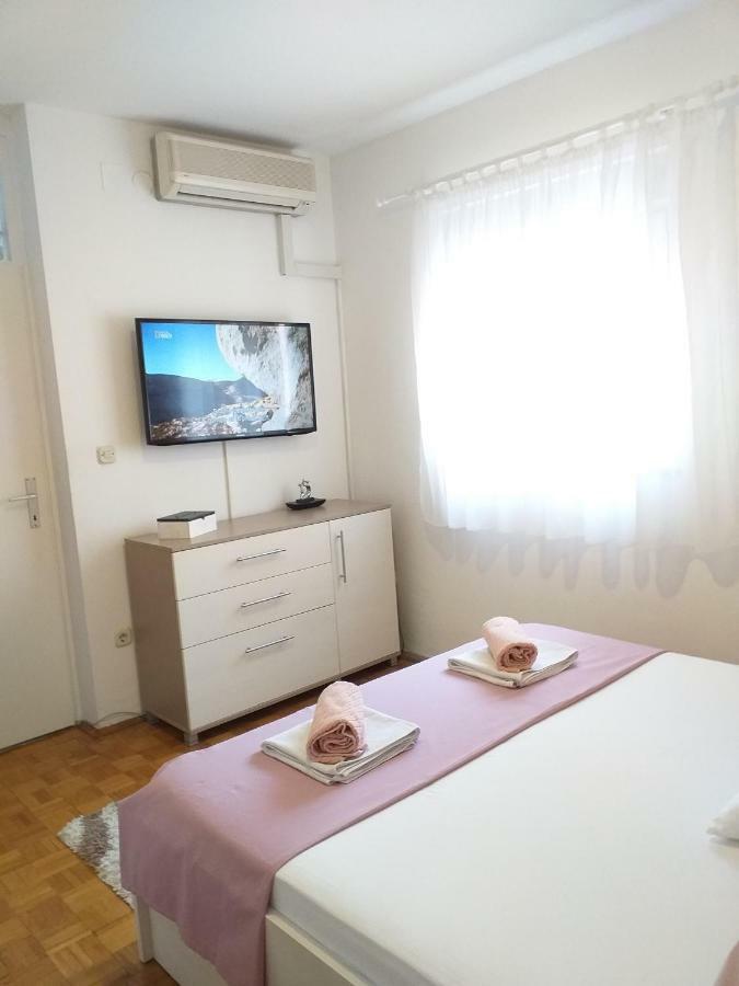 Apartman Jurilj Макарска Экстерьер фото