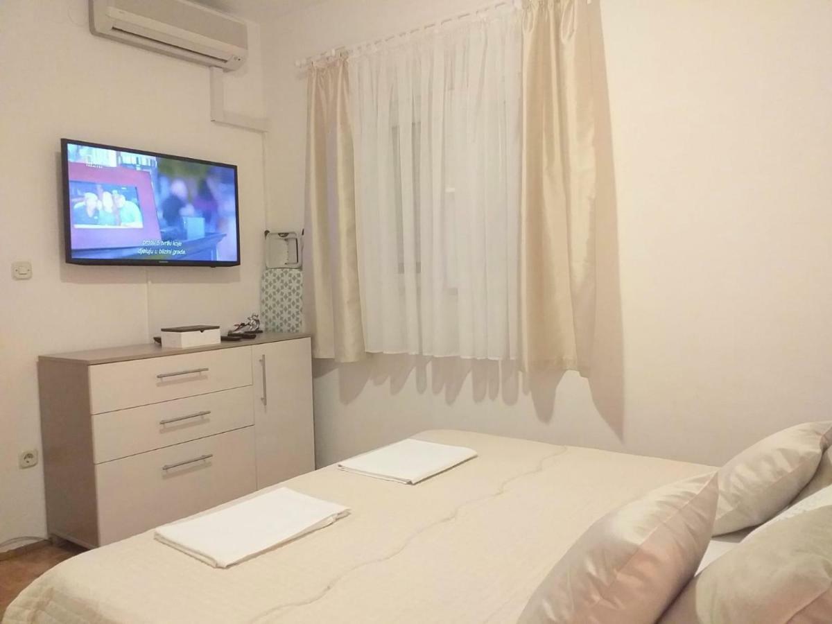 Apartman Jurilj Макарска Экстерьер фото